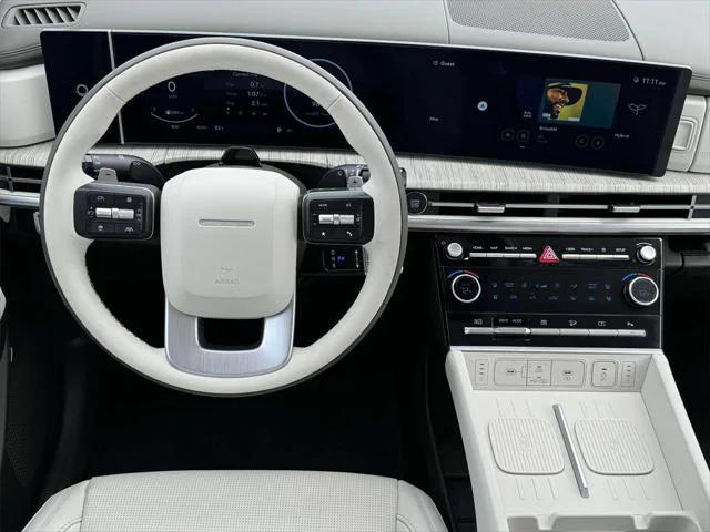 new 2025 Hyundai SANTA FE HEV car, priced at $49,571