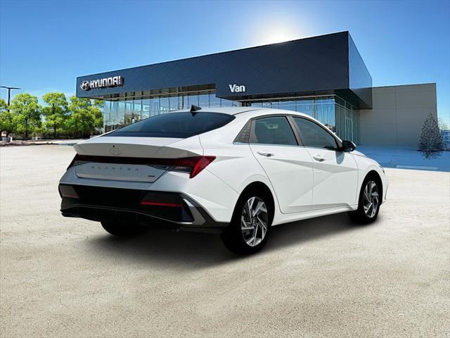 new 2025 Hyundai Elantra car, priced at $30,552