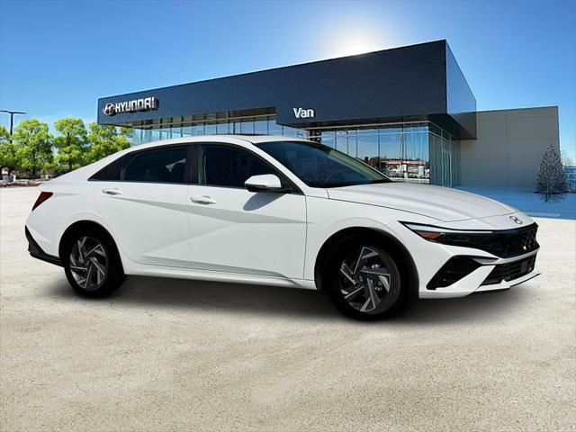 new 2025 Hyundai Elantra car, priced at $30,552