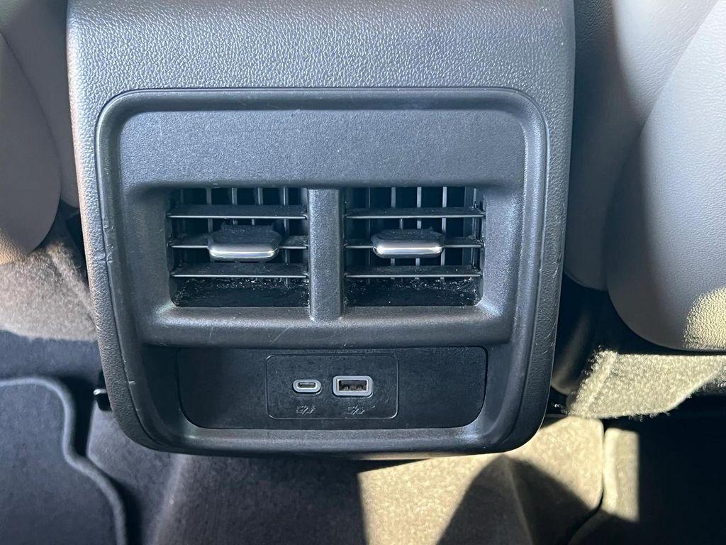 used 2023 Cadillac XT4 car, priced at $21,544