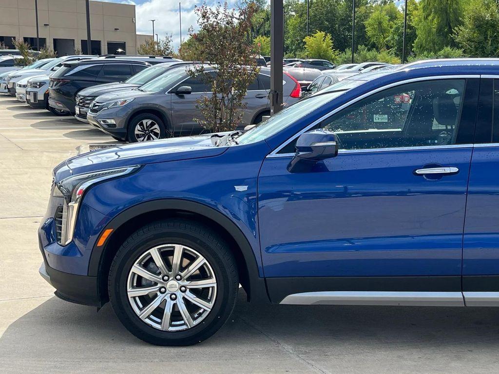 used 2023 Cadillac XT4 car, priced at $23,212