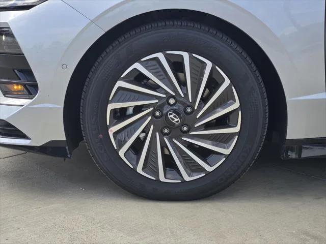 new 2025 Hyundai Sonata Hybrid car, priced at $37,340