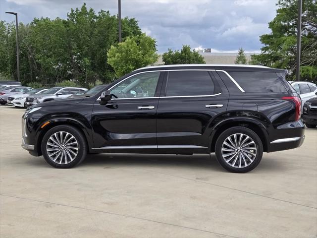 used 2024 Hyundai Palisade car, priced at $44,624