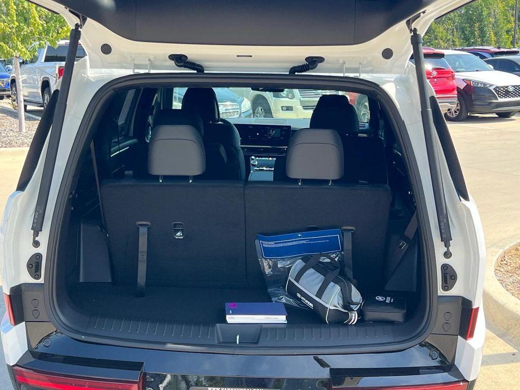 new 2026 Hyundai SANTA FE HEV car, priced at $51,670