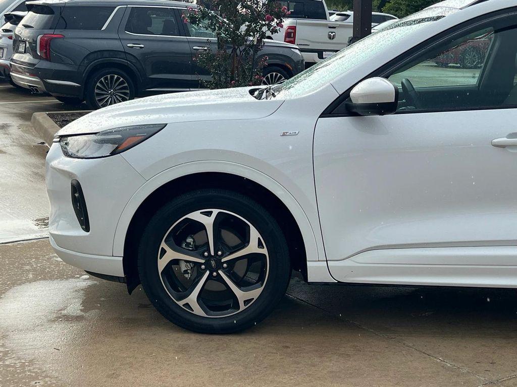 used 2023 Ford Escape car, priced at $22,775