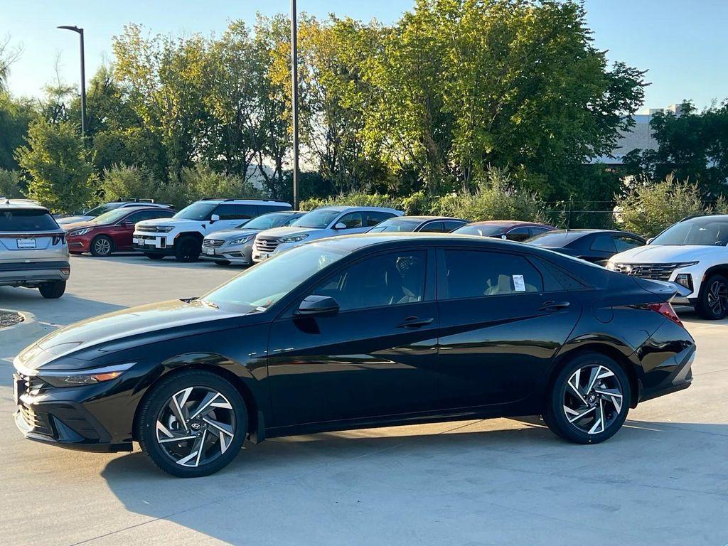 new 2025 Hyundai Elantra car, priced at $24,558