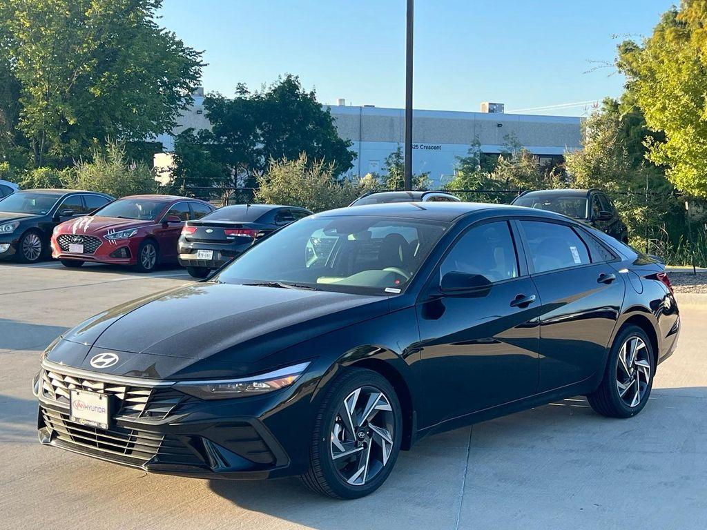 new 2025 Hyundai Elantra car, priced at $24,558