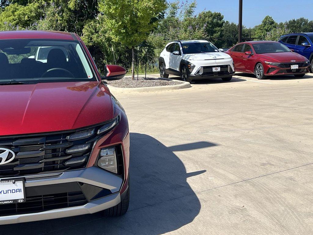 new 2025 Hyundai Tucson car, priced at $28,999