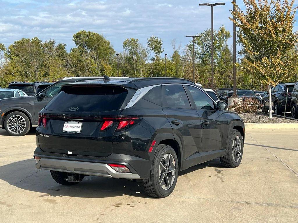 new 2026 Hyundai Tucson car, priced at $30,225