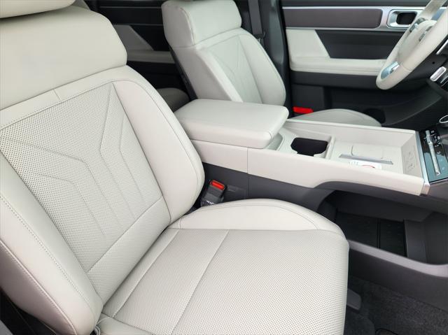 new 2025 Hyundai Santa Fe car, priced at $36,257