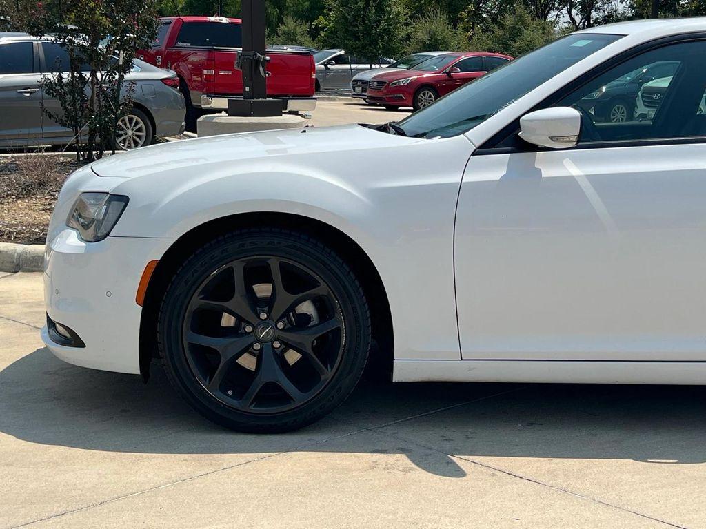 used 2022 Chrysler 300 car, priced at $26,998