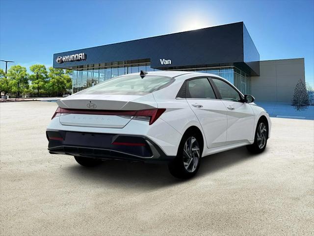 new 2025 Hyundai Elantra car, priced at $26,212