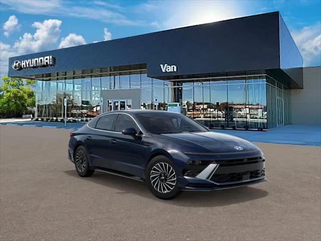 new 2025 Hyundai Sonata Hybrid car, priced at $37,840
