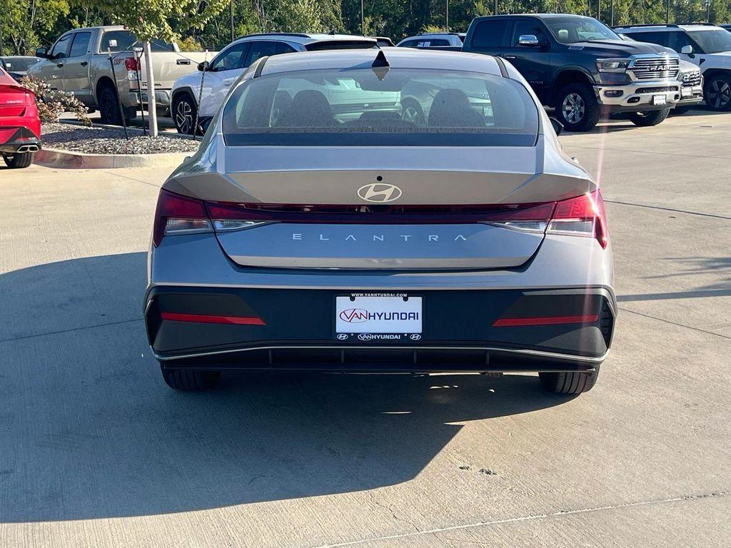 new 2025 Hyundai Elantra car, priced at $22,437