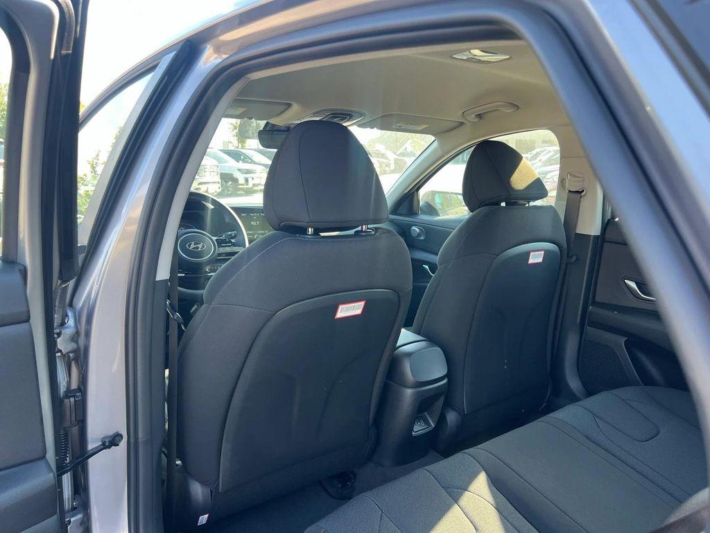 new 2025 Hyundai Elantra car, priced at $22,437