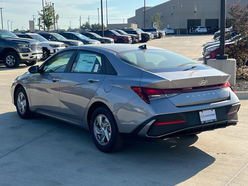 new 2025 Hyundai Elantra car, priced at $22,437