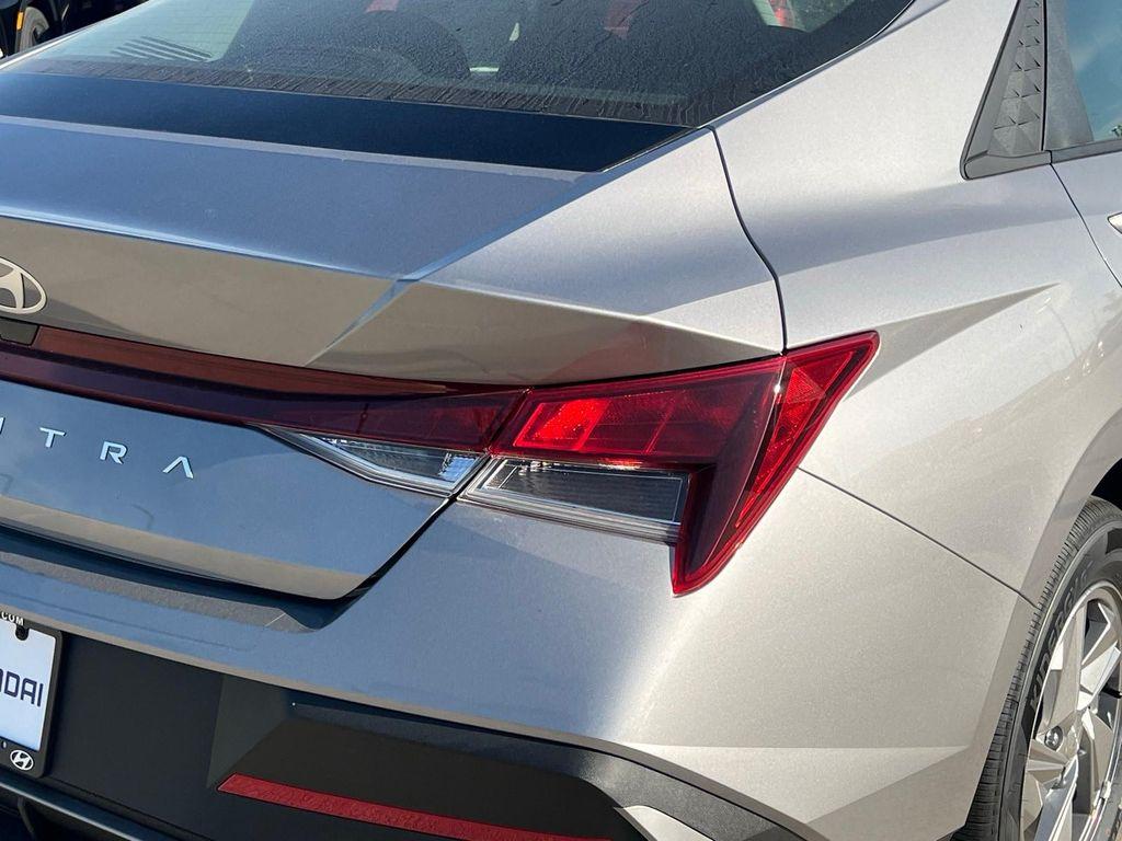 new 2025 Hyundai Elantra car, priced at $22,437