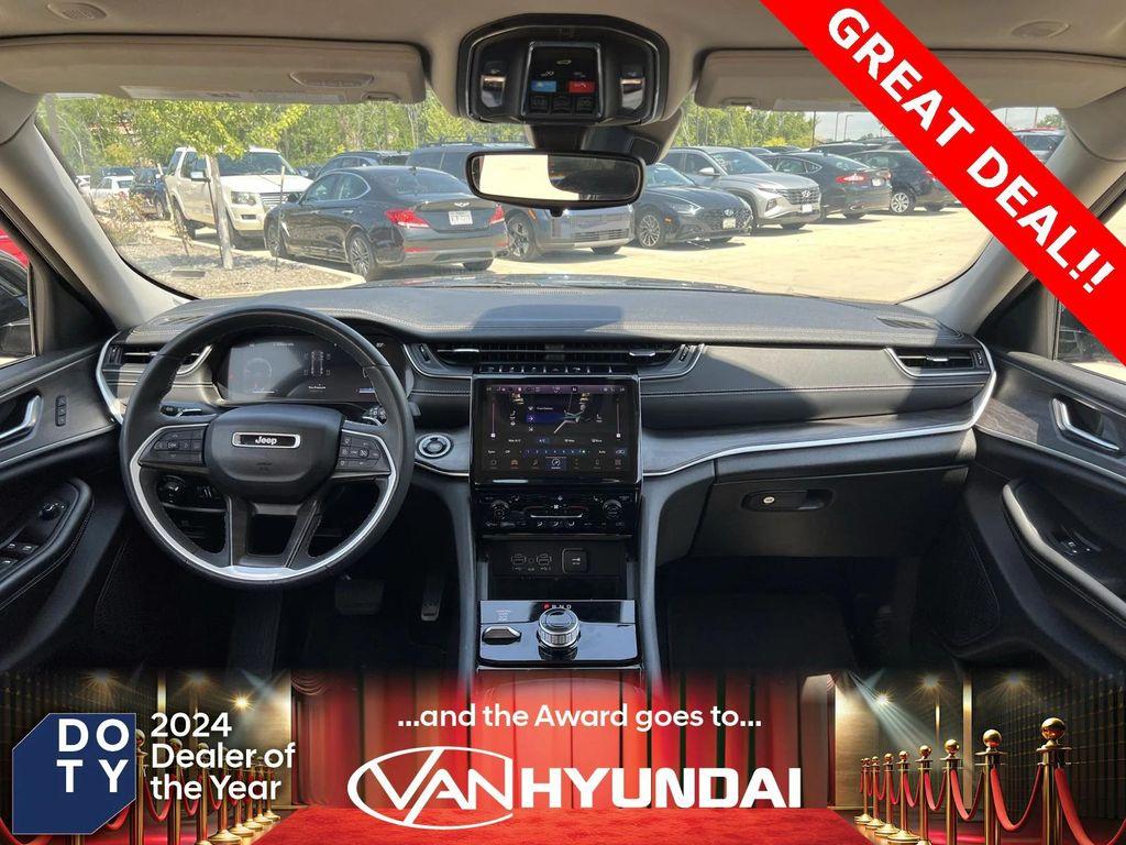 used 2023 Jeep Grand Cherokee car, priced at $25,999