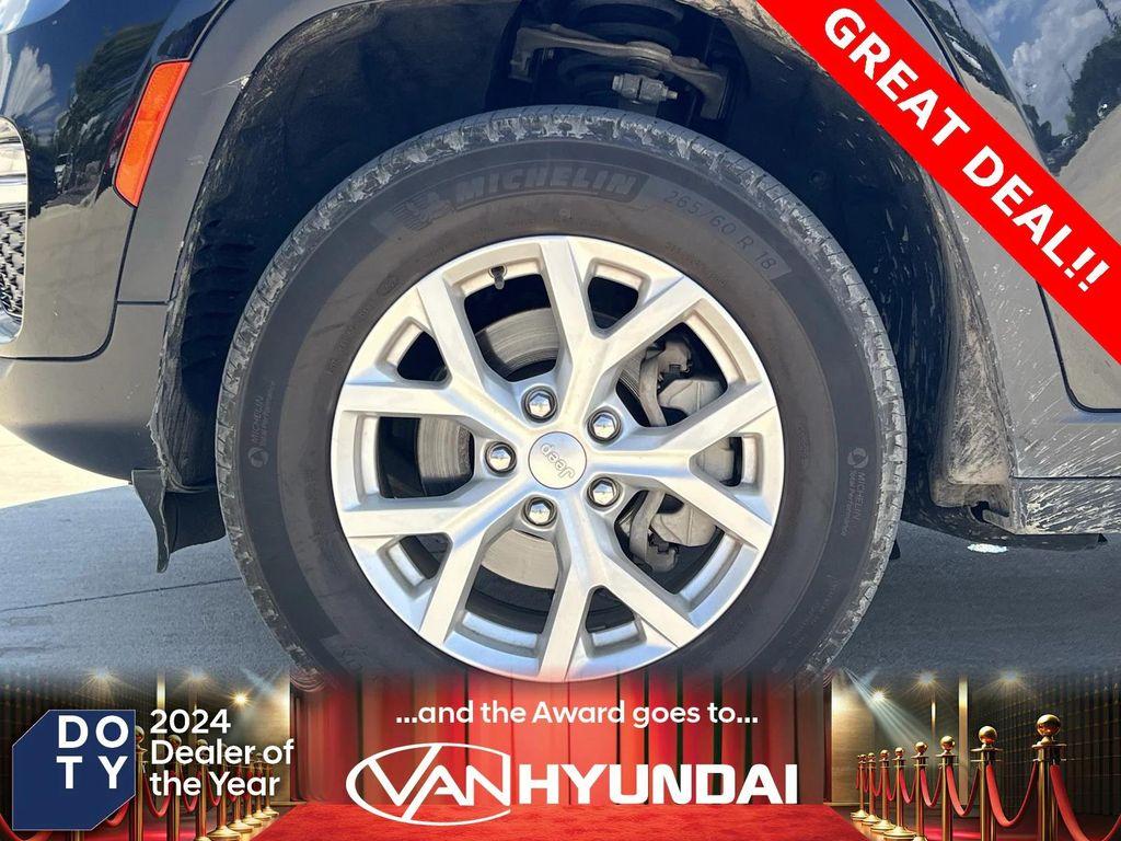 used 2023 Jeep Grand Cherokee car, priced at $25,999