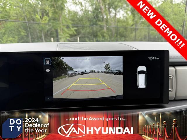 used 2025 Hyundai Santa Fe car, priced at $32,715