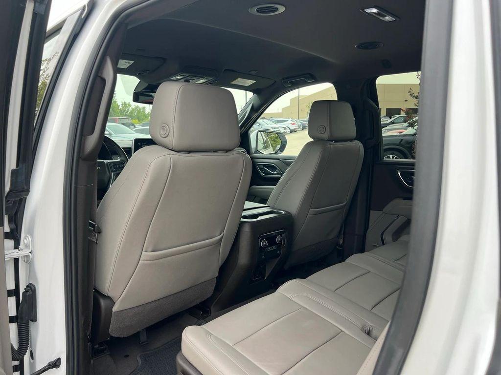 used 2023 Chevrolet Suburban car, priced at $39,990