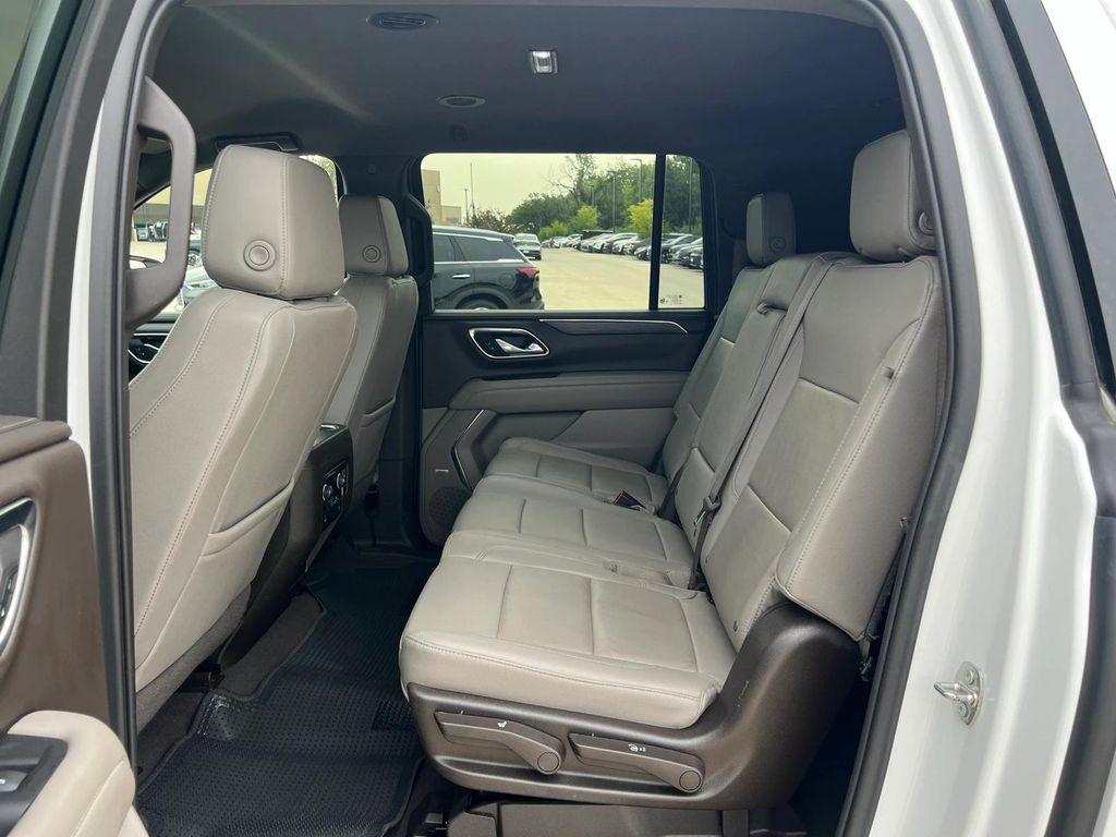 used 2023 Chevrolet Suburban car, priced at $39,990