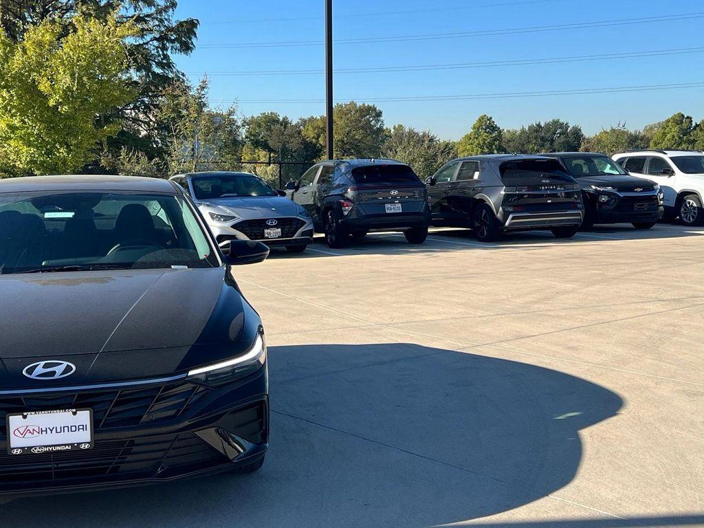 new 2025 Hyundai Elantra car, priced at $22,889