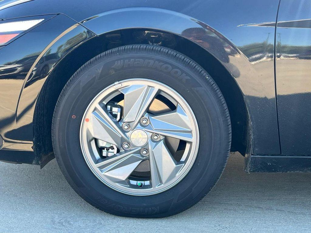 new 2025 Hyundai Elantra car, priced at $22,889