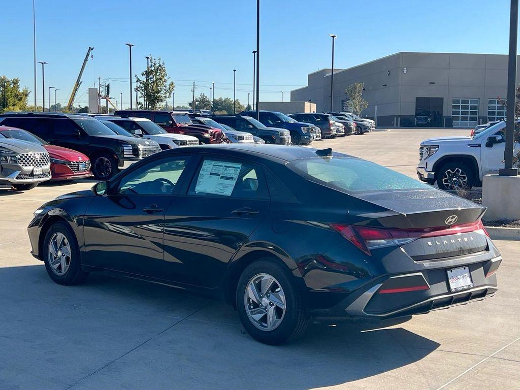 new 2025 Hyundai Elantra car, priced at $22,889