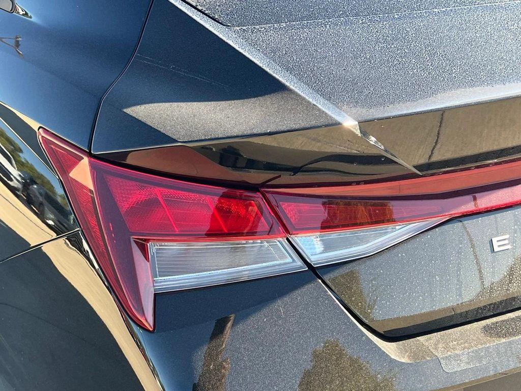 new 2025 Hyundai Elantra car, priced at $22,889