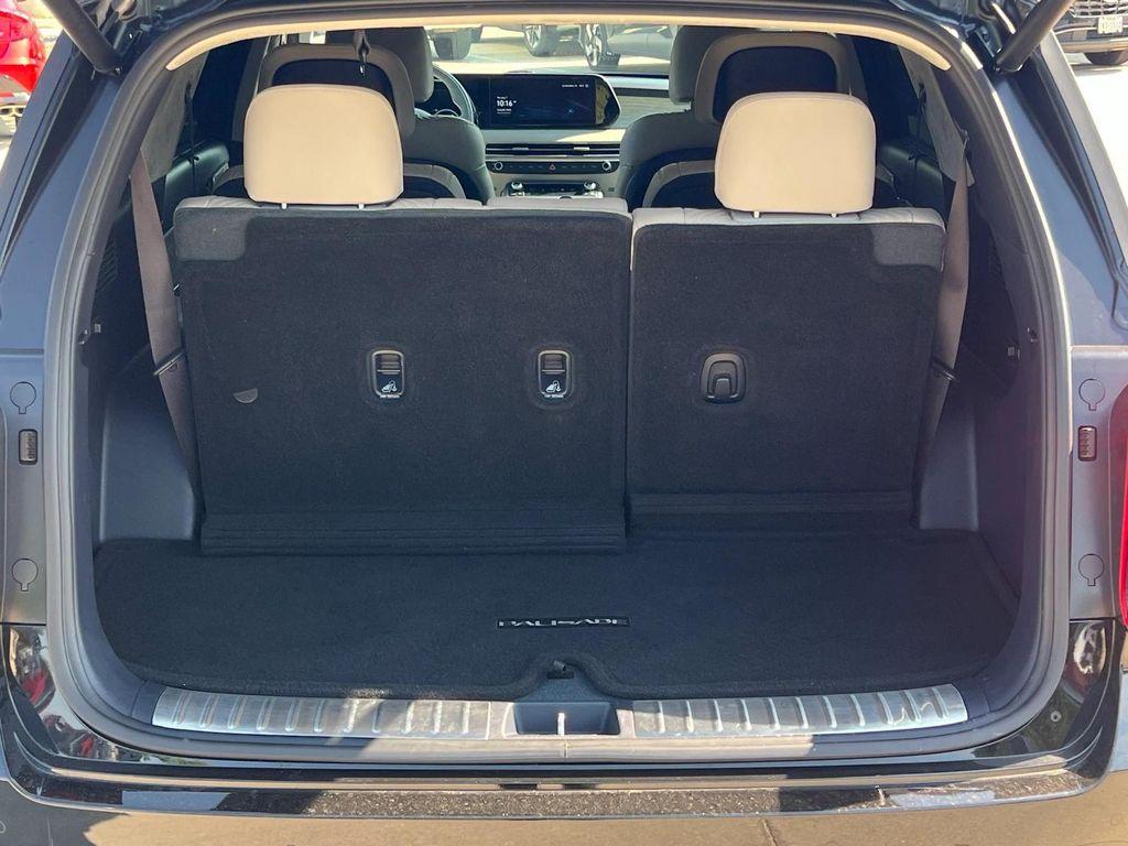 used 2023 Hyundai Palisade car, priced at $33,944