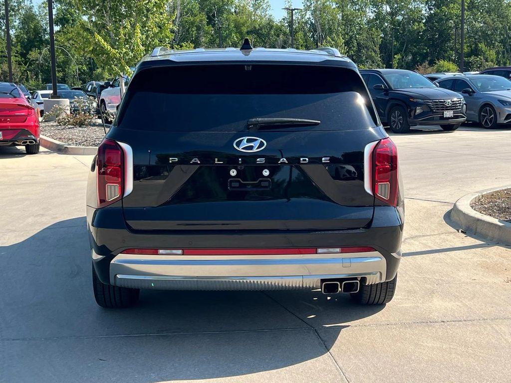 used 2023 Hyundai Palisade car, priced at $33,944