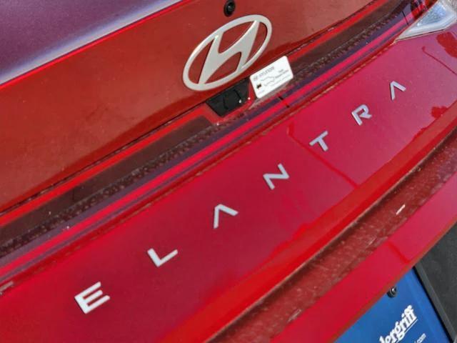 new 2025 Hyundai Elantra car, priced at $26,586