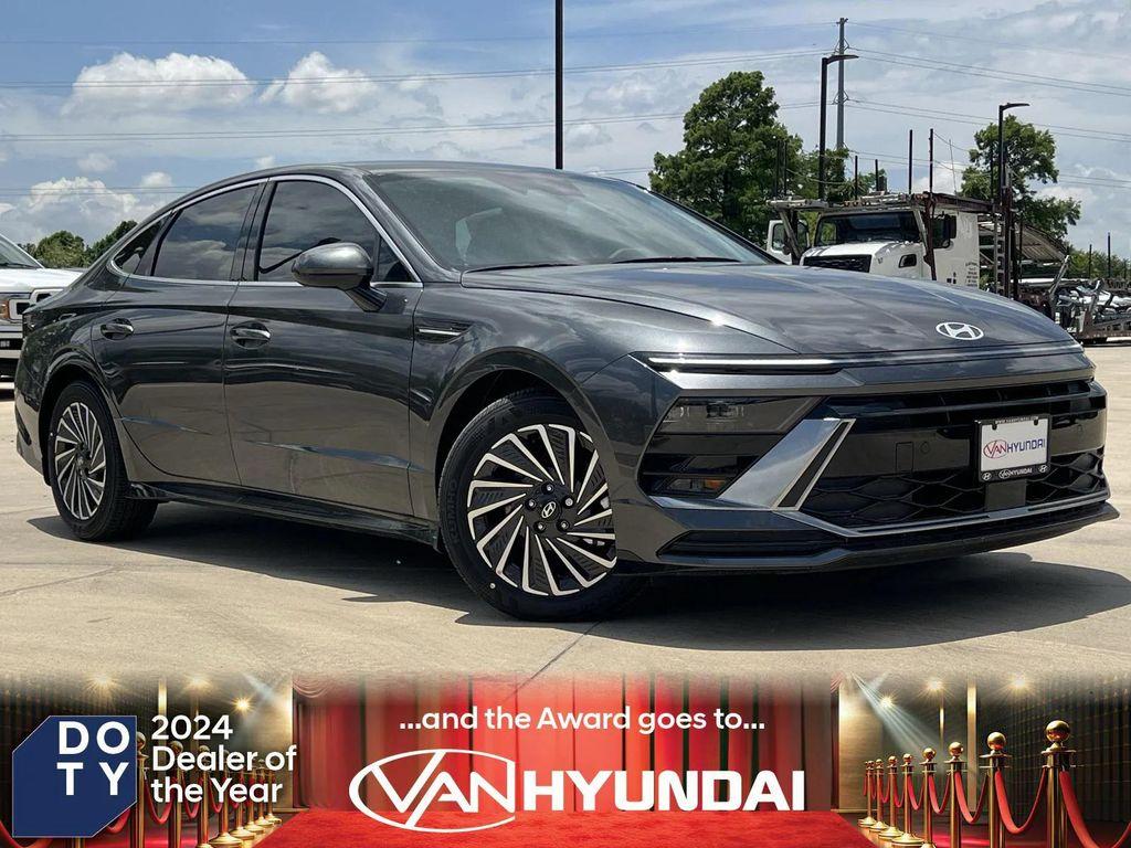 new 2025 Hyundai Sonata Hybrid car, priced at $31,007
