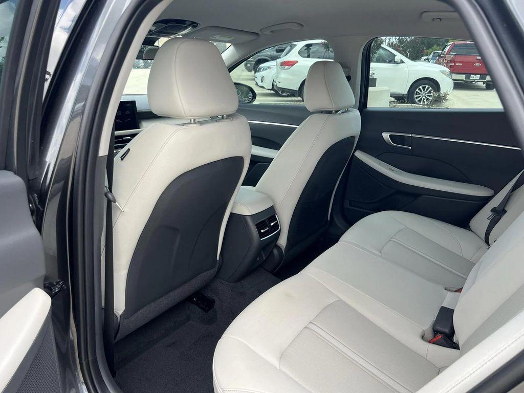 new 2025 Hyundai Sonata Hybrid car, priced at $28,807