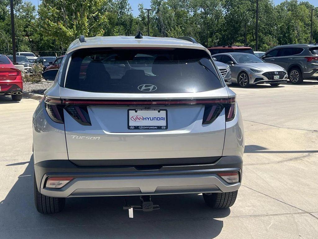 new 2025 Hyundai Tucson car, priced at $29,899