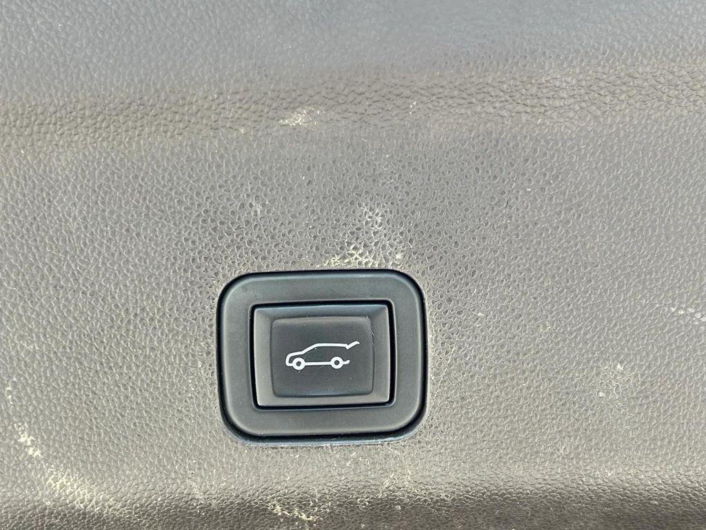 used 2024 Chevrolet Tahoe car, priced at $62,499