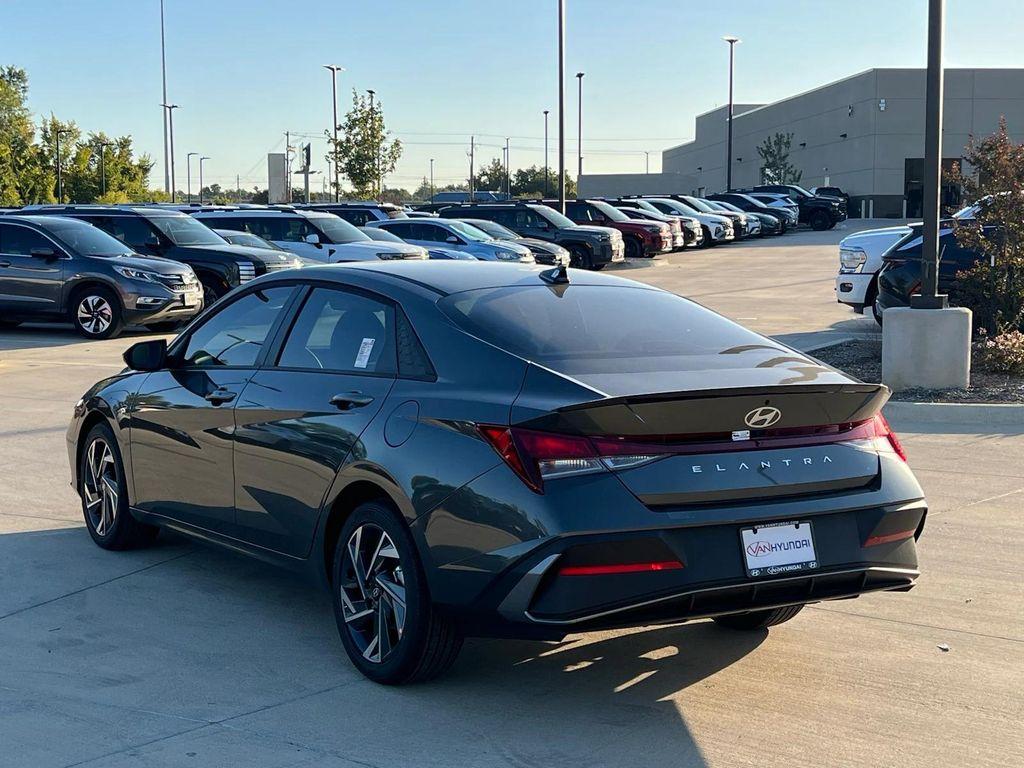 new 2025 Hyundai Elantra car, priced at $23,821