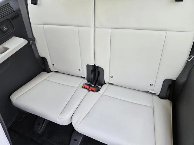 new 2025 Hyundai SANTA FE HEV car, priced at $45,289