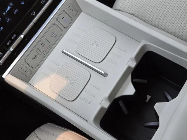 new 2025 Hyundai SANTA FE HEV car, priced at $45,289