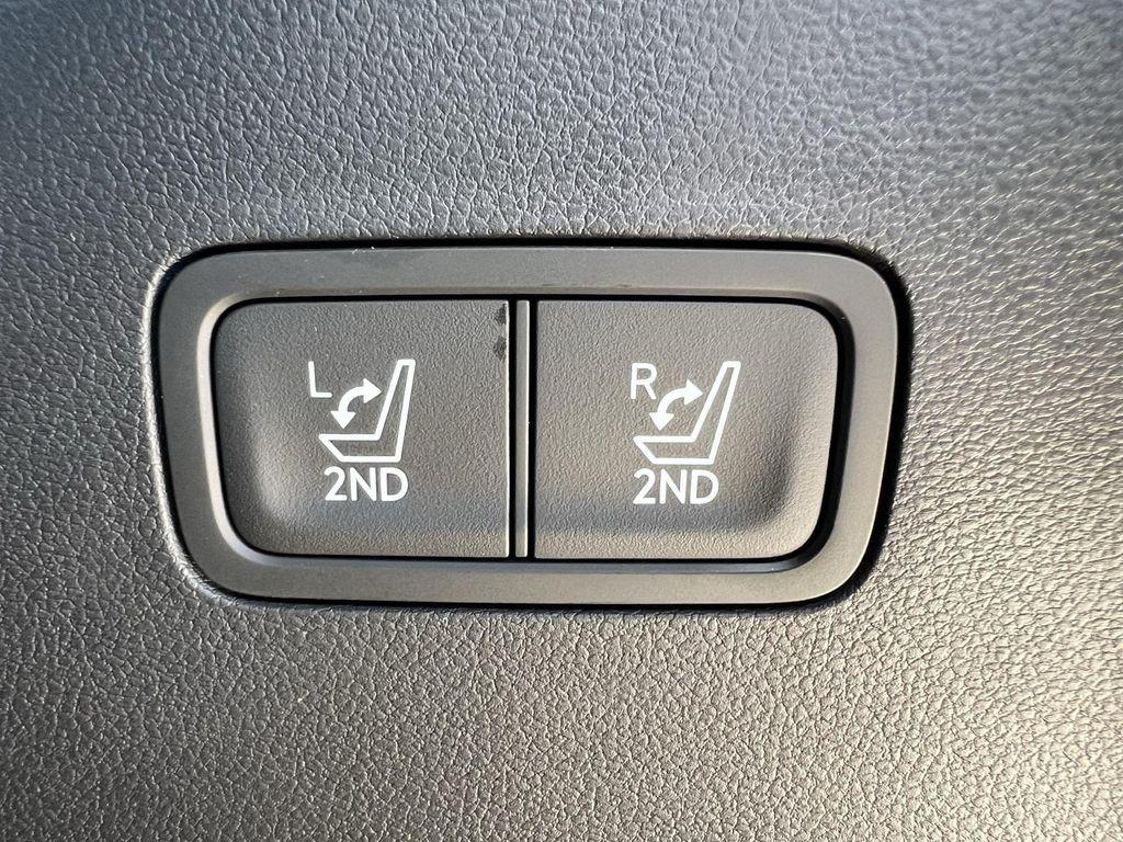 new 2026 Hyundai SANTA FE HEV car, priced at $51,270