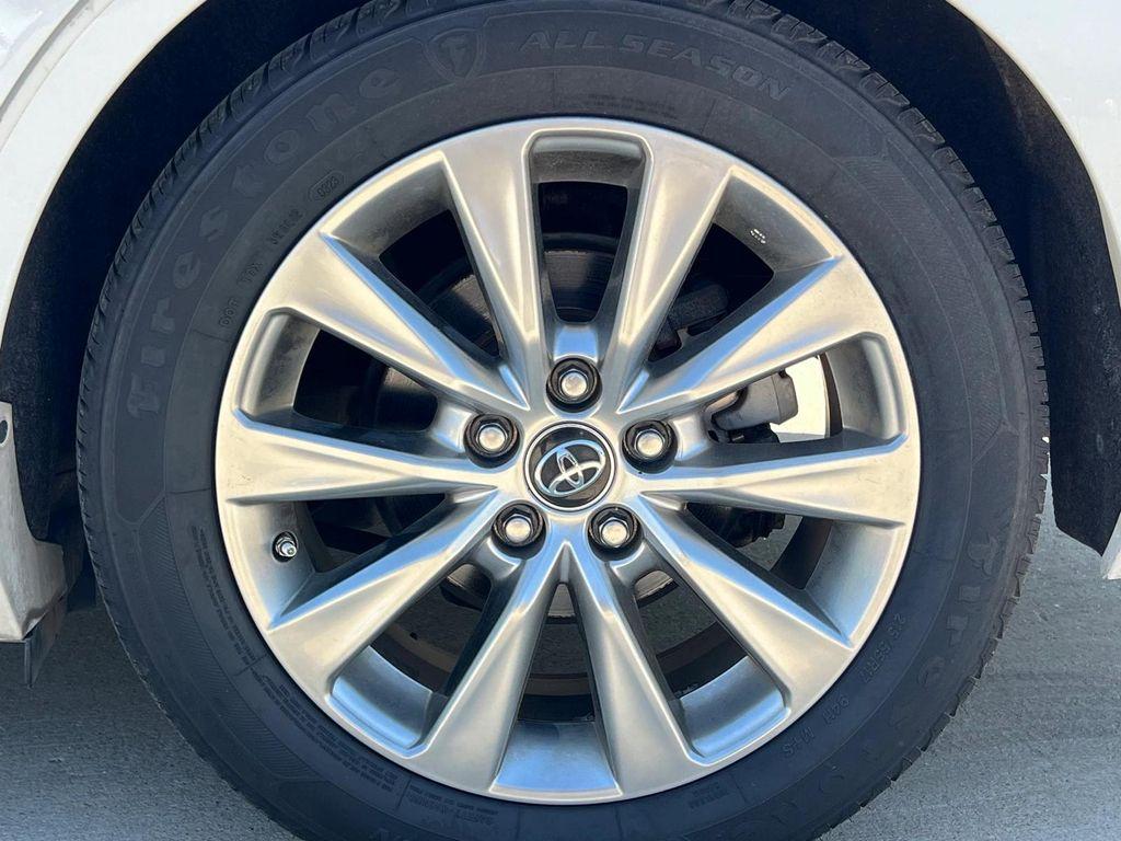 used 2017 Toyota Camry Hybrid car, priced at $18,499