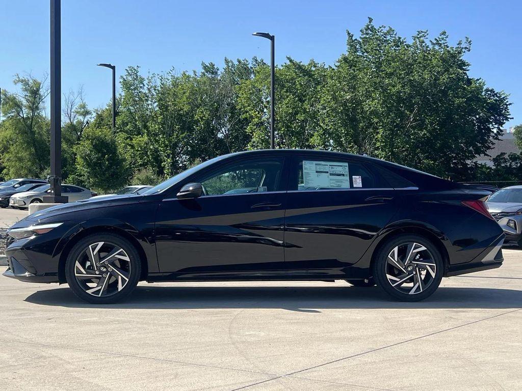 new 2025 Hyundai Elantra car, priced at $25,537