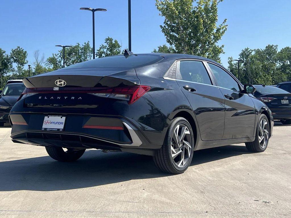 new 2025 Hyundai Elantra car, priced at $25,537