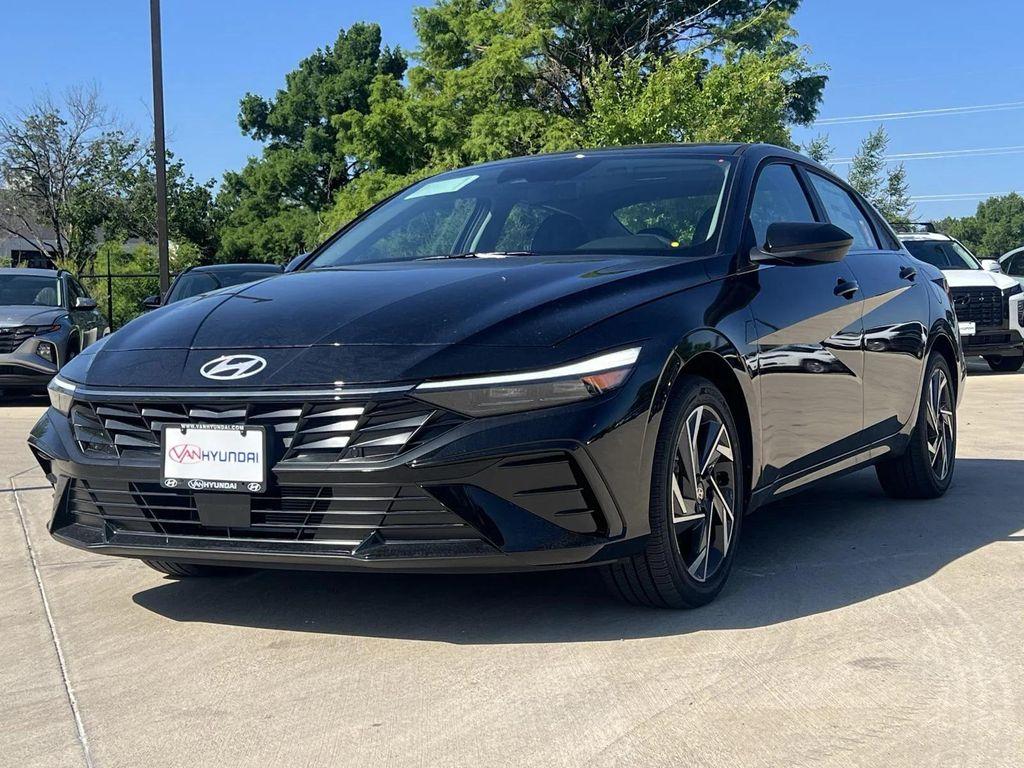 new 2025 Hyundai Elantra car, priced at $25,537