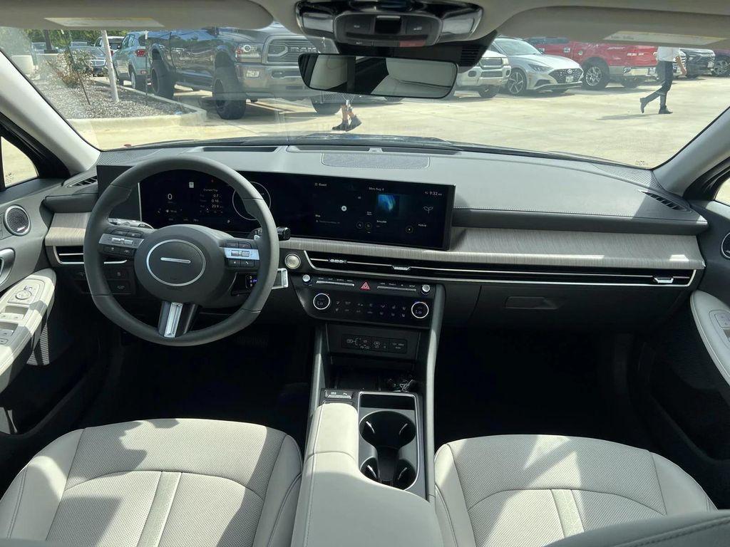 new 2025 Hyundai Sonata Hybrid car, priced at $35,360