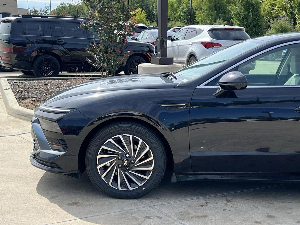new 2025 Hyundai Sonata Hybrid car, priced at $35,360
