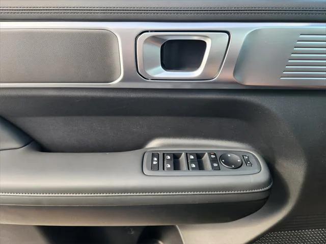 new 2025 Hyundai Santa Fe car, priced at $35,853