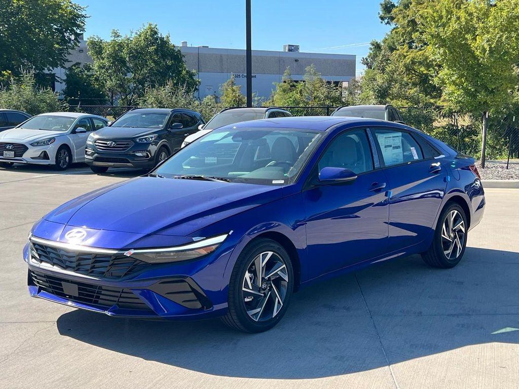 new 2025 Hyundai Elantra car, priced at $27,270