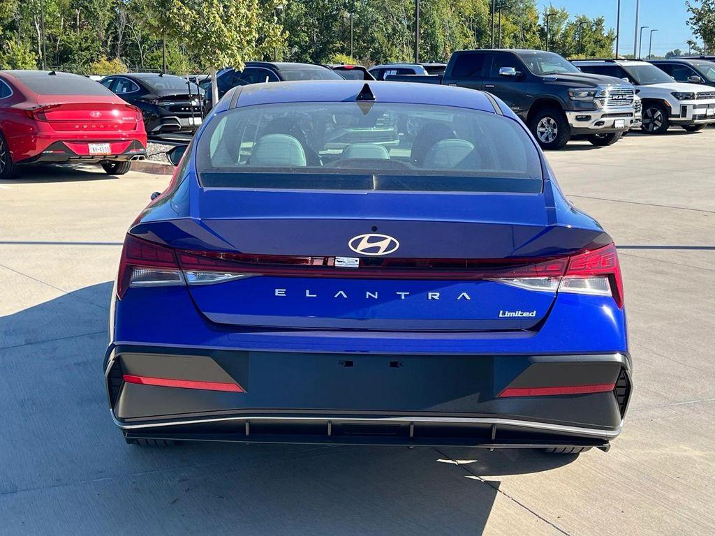 new 2025 Hyundai Elantra car, priced at $27,270